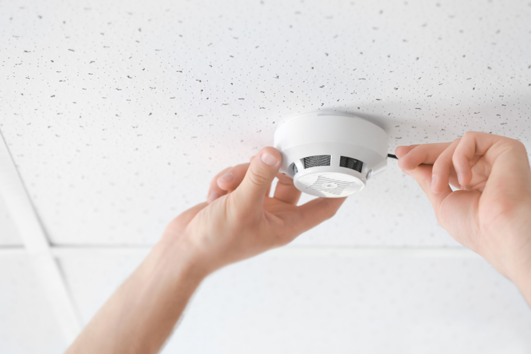 Instalação e manutenção de sistemas de alarme e detecção de incêndio